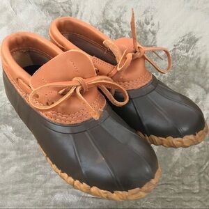 Cabela’s Brown Leather Rubber Duck Steel Shank Slip On Rain Mud Shoes Size 7